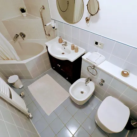 Strandhotel Lindequist מלון Sellin (Rugen)