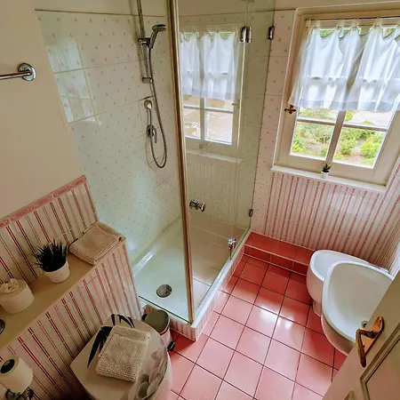 Strandhotel Lindequist מלון *