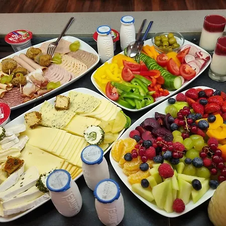 Strandhotel Lindequist מלון Sellin (Rugen)