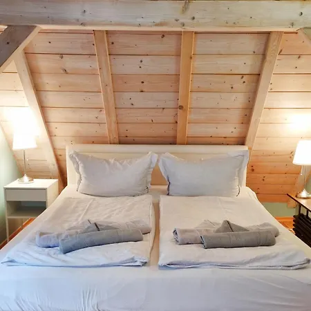 מלון Strandhotel Lindequist *