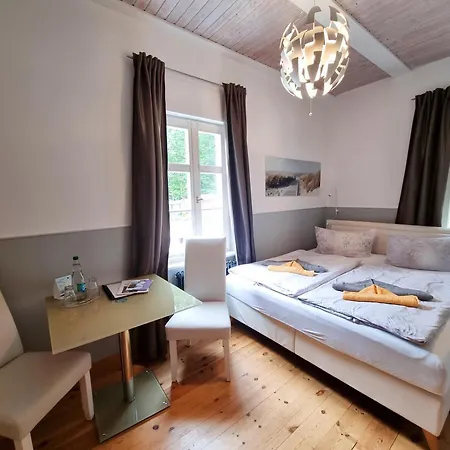 Strandhotel Lindequist Sellin (Rugen)